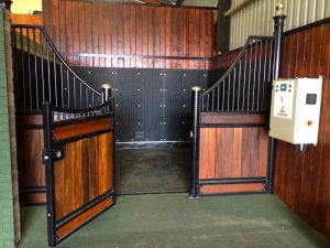 A Vitafloor vibrating floor system VM2 fitted into a standard stable allowing the horse to fully relax whilst using it