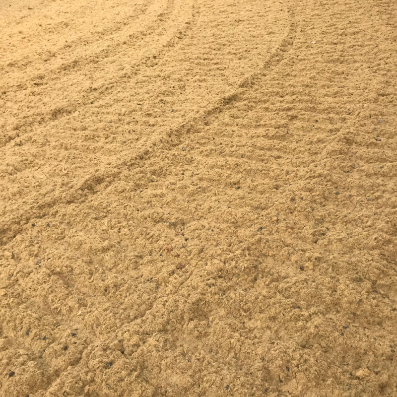 golden sand with mixed fibres